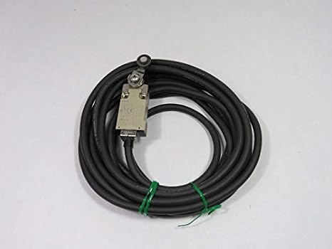 Omron D4F-320-5D Small Roller Safety Limit Switch 2NC 2NO