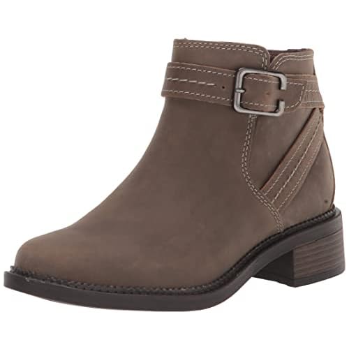 Clarks Womens Maye Strap Ankle Boot