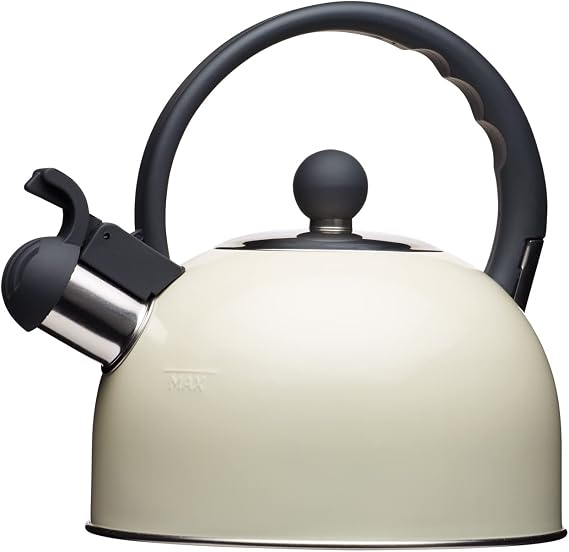 Kitchen Craft kettle Living Nostalgia 1.3 L in cream metal 30 x 18 x 18 cm