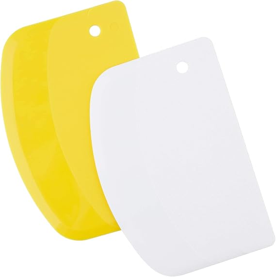 LUTER 2pcs 13.5x9cm/5.3x3.5 Dough Scraper Plastic Pastry Cutter Bowl Scrapers Dough Bread Cutters for Cake Decorating Baking (Yellow, White)