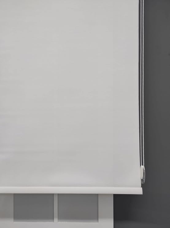Beyaz Mat Polyester Stor (200x250)