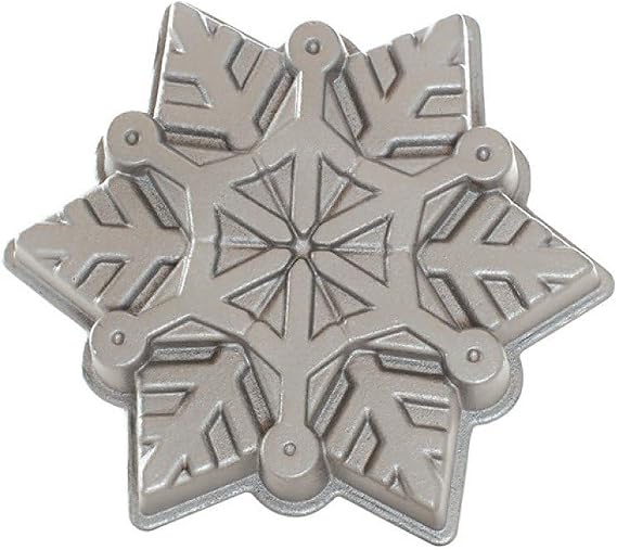 Nordic Ware Snowflake Pan