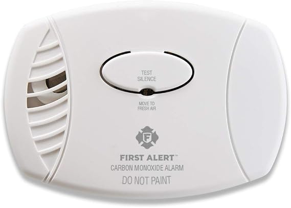 FIRST ALERT CO605 Plug-in Carbon Monoxide Detector with Battery Backup, White | CO606, 9V Battery Backup