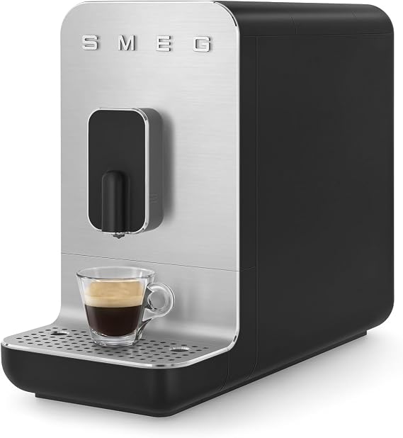 Smeg BCC01BLUS Fully Automatic Coffee Machine Black