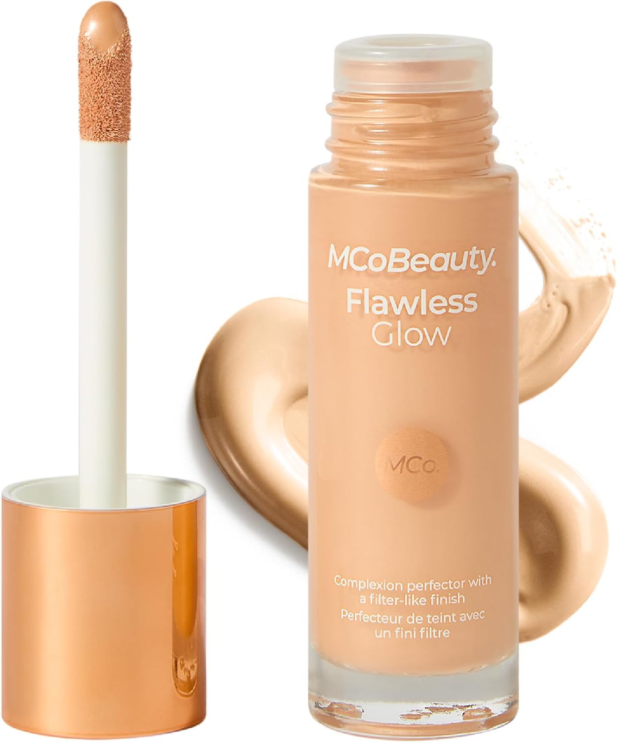 MCoBeauty - Flawless Glow Luminous Skin Filter - 3 Light Shade - 4-in-1 Multi-Use Formula that Contains Squalane - Includes Doe Foot Applicator - Liquid Illuminator