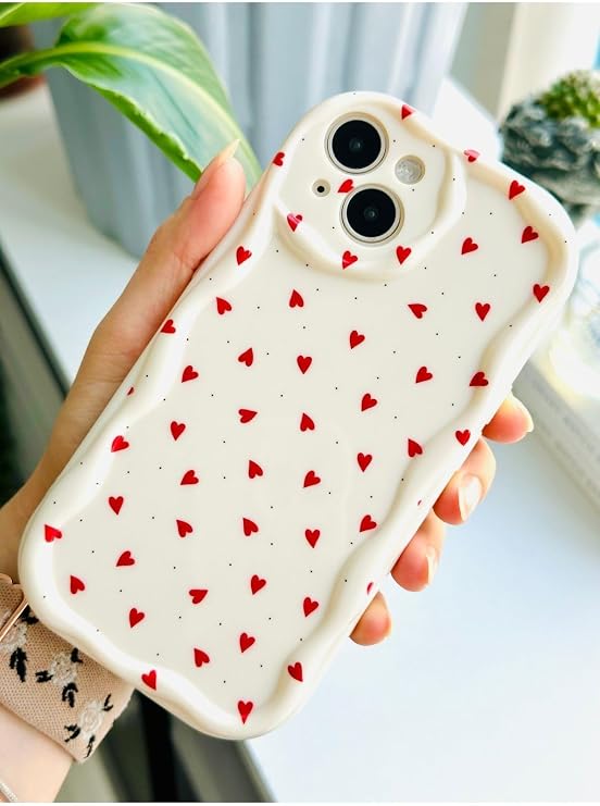 Go Aksesuar Iphone 13 Ve 14 ile Uyumlu Kırmızı Kalpler Baskı Desenli Silikon Kılıf