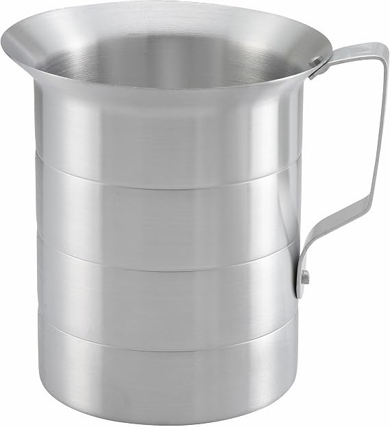 Winco 2 qt Aluminum Commercial Measuring Cup