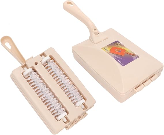 Fockety Carpet Floor Sweeper Manual with Horsehair, Sweep Carpet and Floor Sweeper with Dual Rotating System and 2 Corner Brushes for Cleaning Pet Hair, Loose Debris, Lint