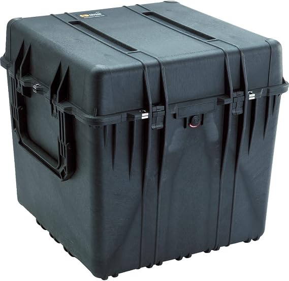 Pelican 0370 Case With Foam (Black)