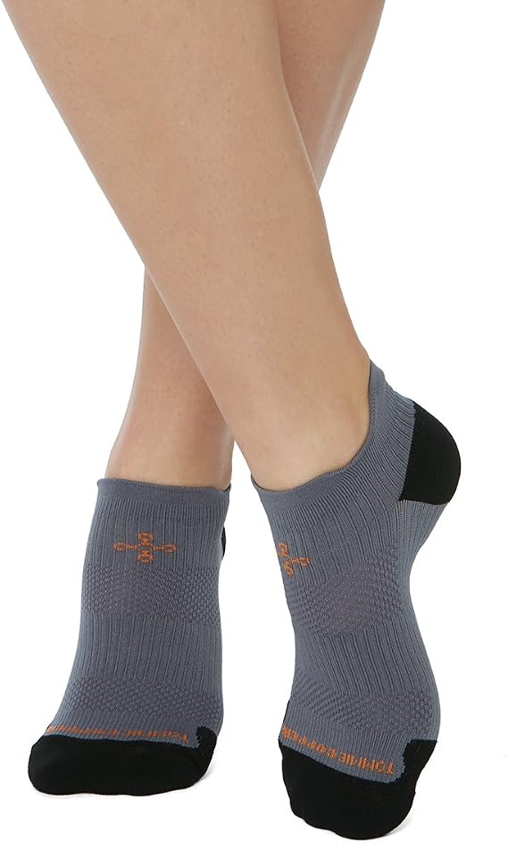 Tommie Copper Women's Athletic Lightweight Compression Ankle Socks