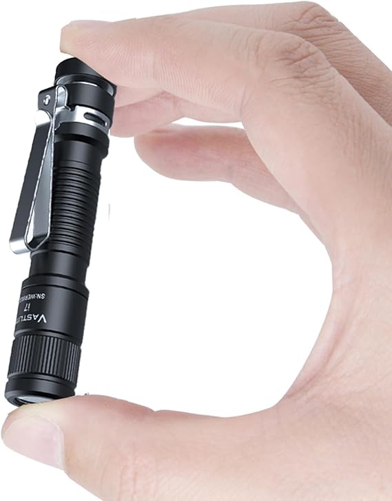 JETBeam Vastlite i7 EDC Rechargeable Keychain Flashlight,545 Lumens Mini Keyring Lights,Magnet+Portable Clip Super Bright 4 Modes Flashlight,IP68,Built from Aviation-Grade Aluminium (CW~6500K, Black)