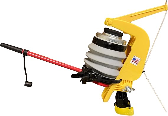 Pro USA-Made Combination Kit - Includes a Red Powder Duster with Internal Ball Bearing - Pest Control to Easily Spray Hard-to-Reach Areas