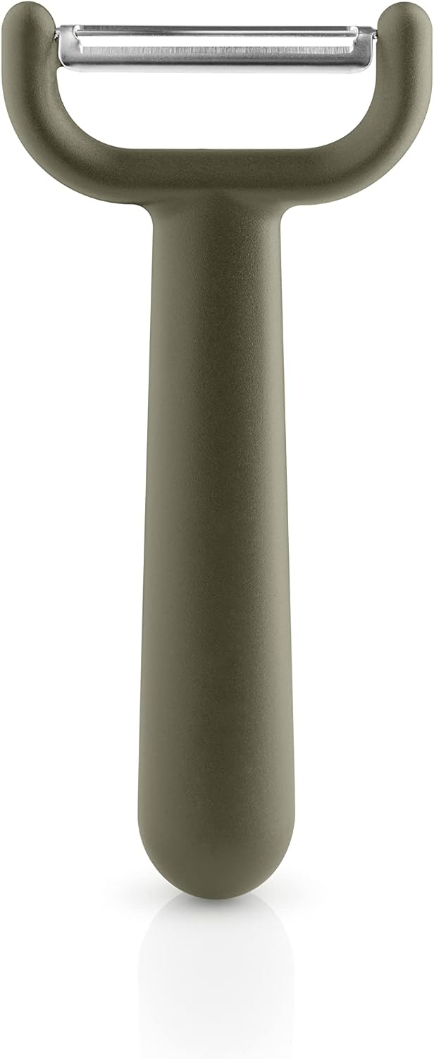 EVA SOLO | Green Tools peeler | Efficient peeler for making impressive vegetable or fruit ribbons or strips | Danish Design & Functionality | Green Tools Kitchen Gadgets & Accessories