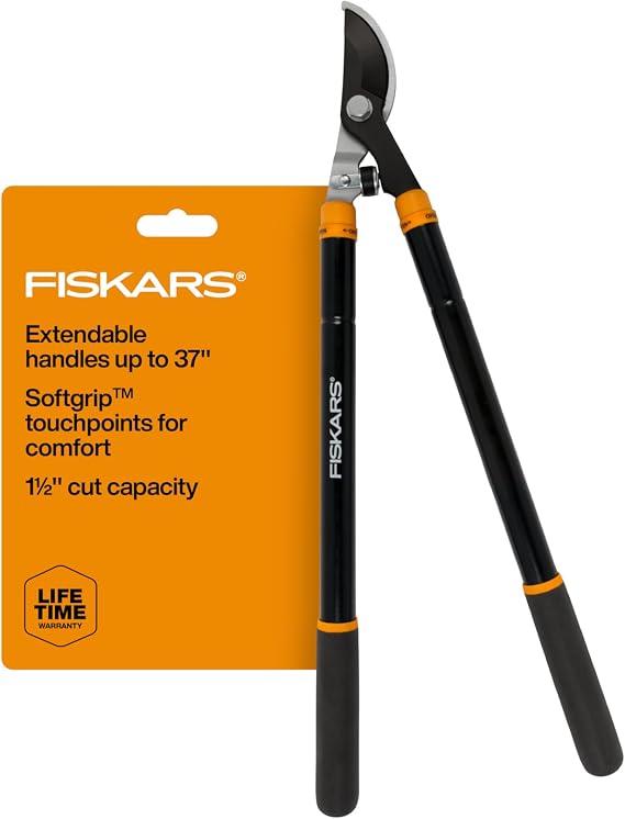 Fiskars 25-37" Extendable Garden Bypass Loppers, 1.5" Cut Capacity
