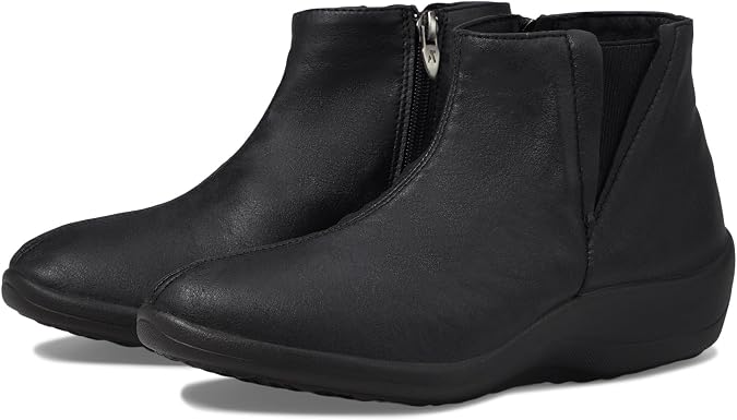 Arcopedico Women's Ardales Ankle Boot