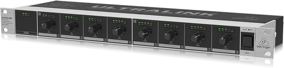 Behringer DS2800 Professional 2-Input 8-Output Distribution Splitter