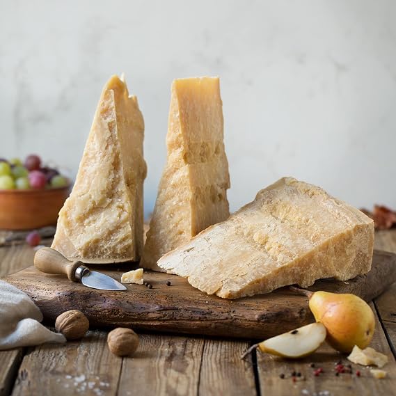Tasting Trio Parmigiano Reggiano DOP 48, 60, Parmesan - EMILIA FOOD LOVE Selected with love in Italy