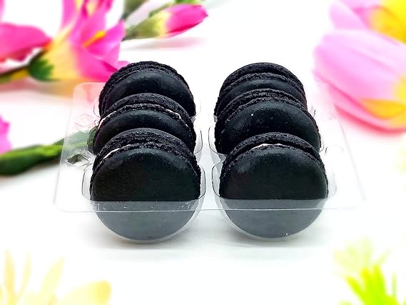 Special Holiday Macaron Gift Box (Blackberry)