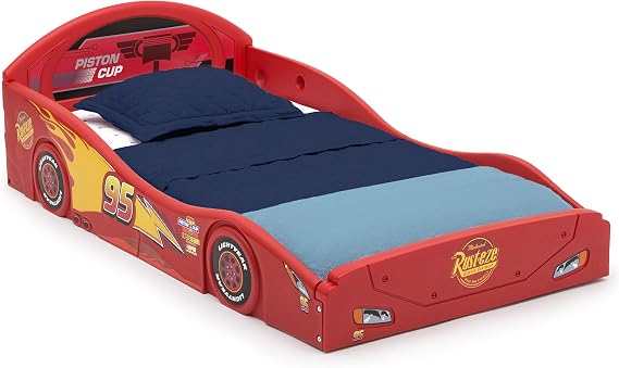 Delta Children Disney/Pixar Cars Lightning McQueen Plastic Toddler Bed