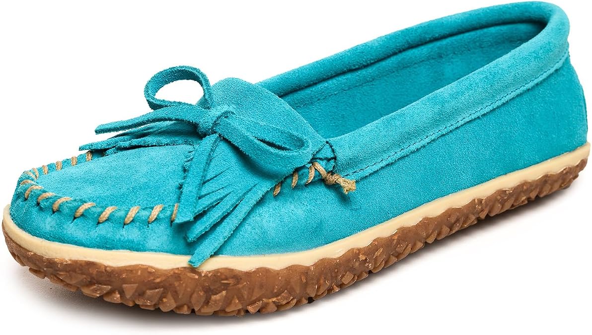 Minnetonka Women's Kilty Tread