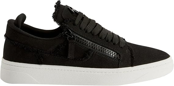 GZ94 Low Top Sneakers