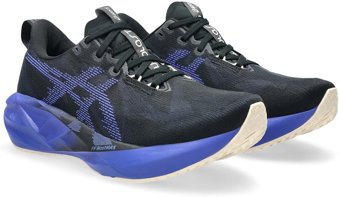 ASICS Novablast 5 Trainers