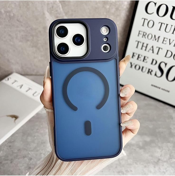 CONSTRAIN Apple iPhone 18 Pro ve iPhone 17 Pro İçin Mat Arka Yüzeyli Esnek Renkli Silikon MagSafe İle Uyumlu Telefon Kılıfı Arka Kapak - Lacivert