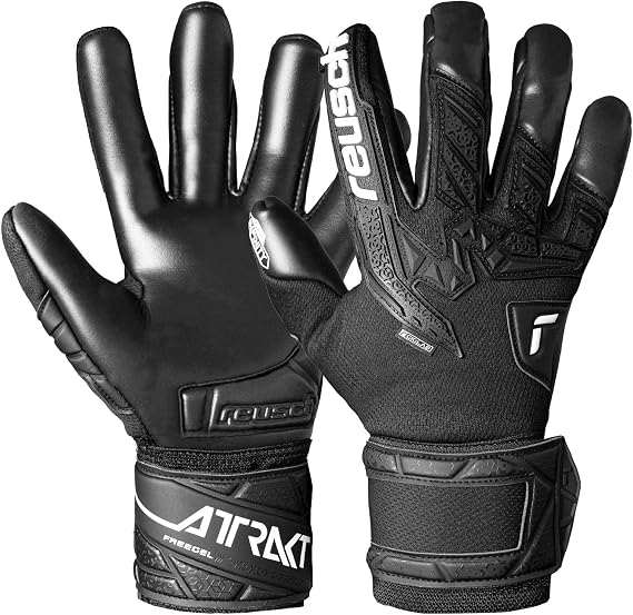 Reusch Attrakt Freegel Infinity Goalkeeper Gloves, Black, Size 8