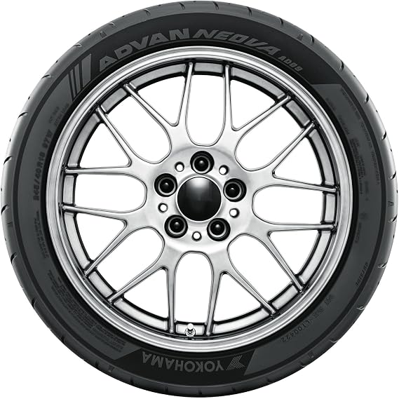 Yokohama Advan Neova AD09 285/35R20 104W XL