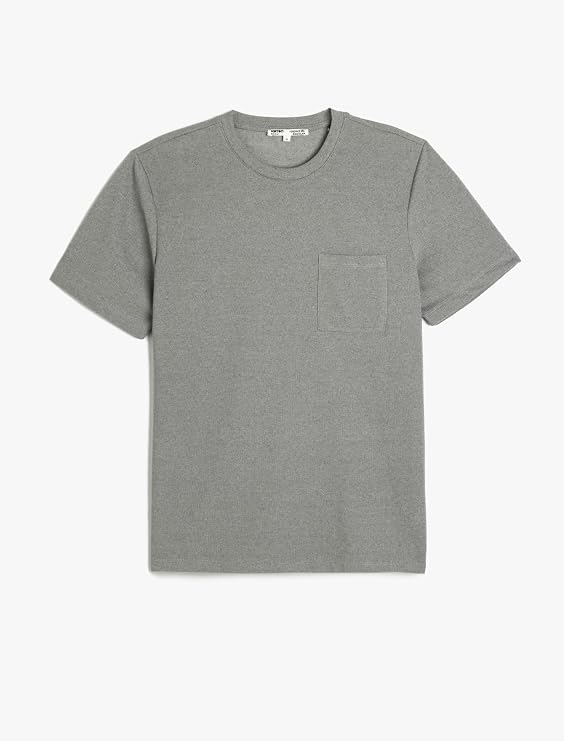 Basic T-Shirt