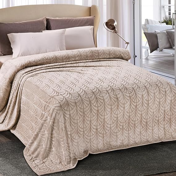 Whale Flotilla Flannel Fleece Queen Size Blanket for Bed, 230x230 CM