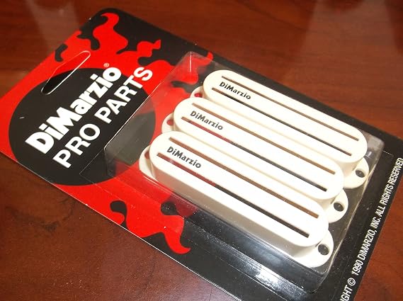 DiMarzio DM2002AW - Fast Track Covers - Aged White