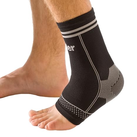 MUELLER Sports Medicine 4-Way Stretch Ankle Support Sleeve, Ankle Pain Relief Support for Men and Women, Ideal for Sprains, Strains, Arthritis, Black, Small/Medium